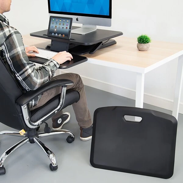 Mount-It! Active Essentials Ergonomic Office Bundle 2 Mount-It! Active Essentials Ergonomic Office Bundle - Image 2